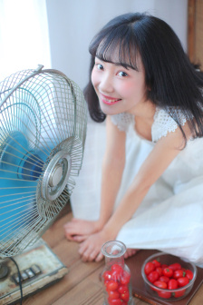 《女教师》未删减